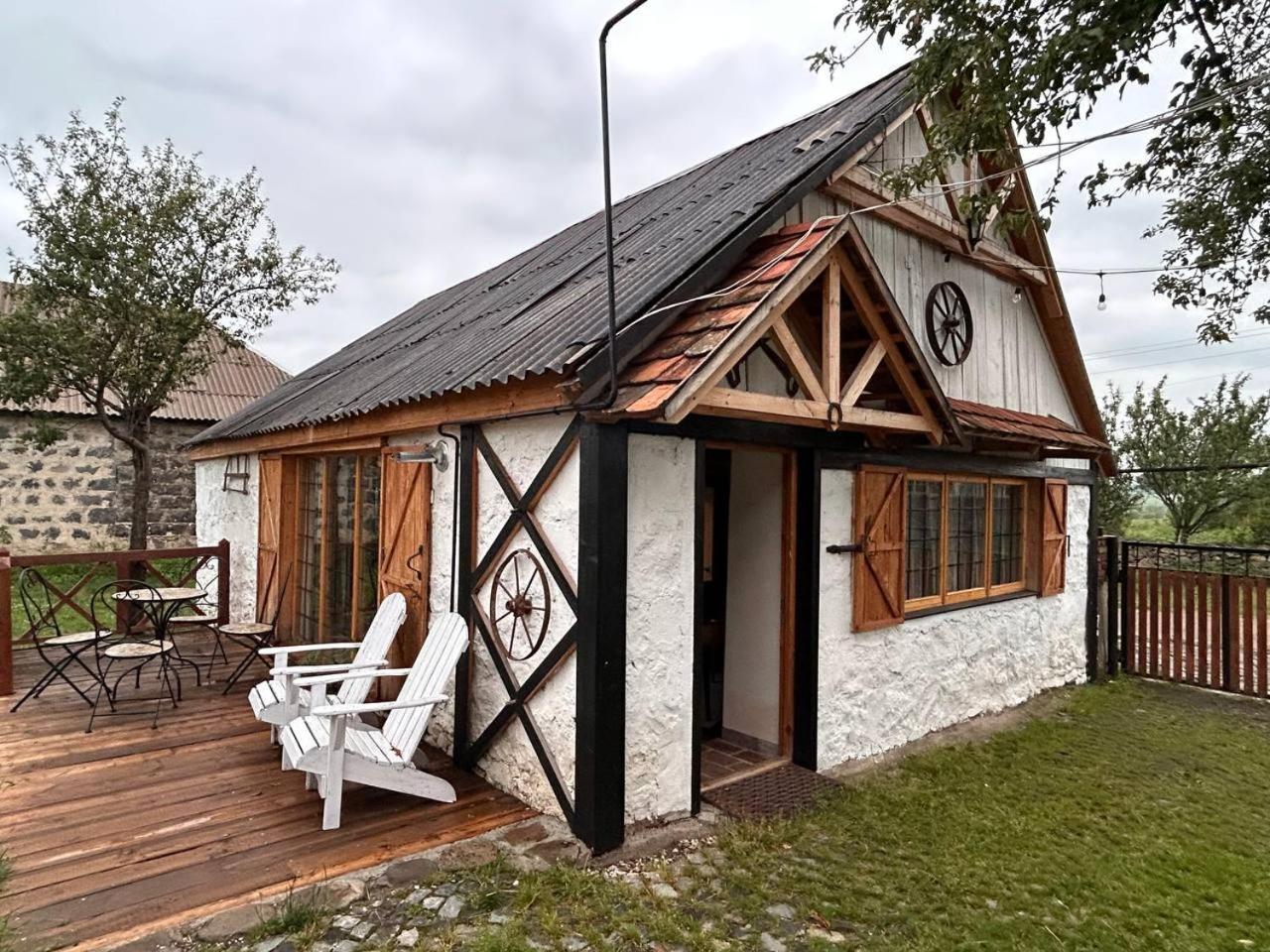 Hnameni Bovadzor Lodge Extérieur photo