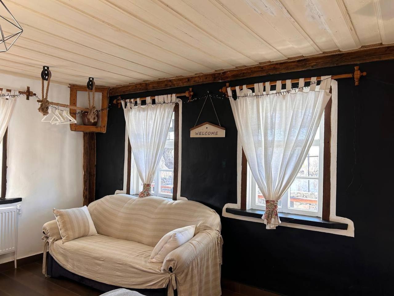 Hnameni Bovadzor Lodge Extérieur photo
