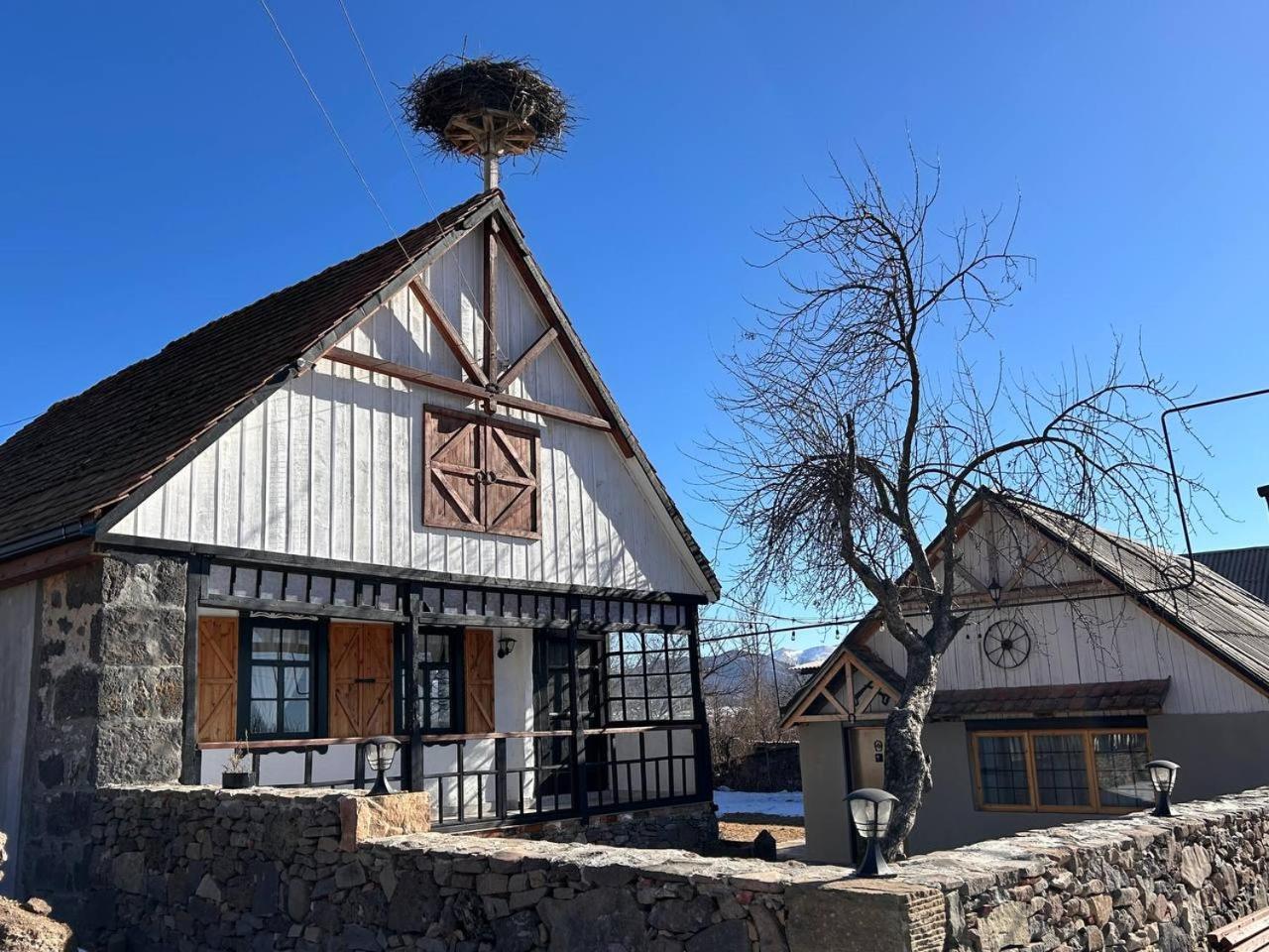 Hnameni Bovadzor Lodge Extérieur photo